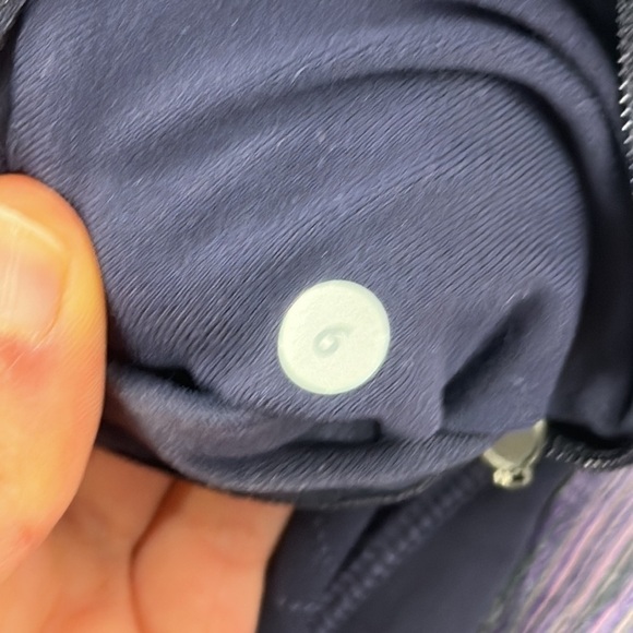 Lululemon Toasty Tech Tight II Black Grape / Space Dye Camo Tender Violet Black - Picture 5 of 6